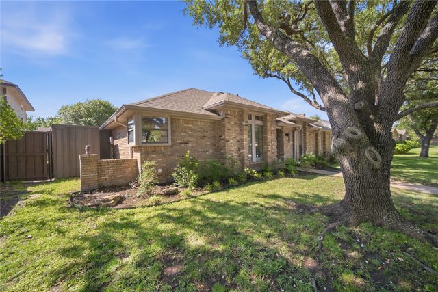 118 Willowcrest Drive, Garland, TX 75040