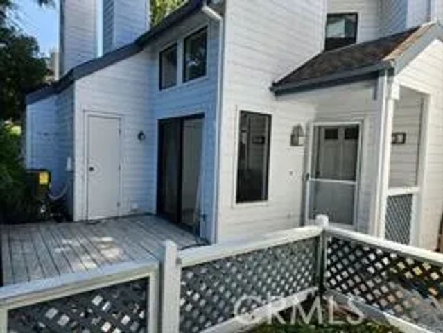 73 Fallingstar, Irvine, CA 92614