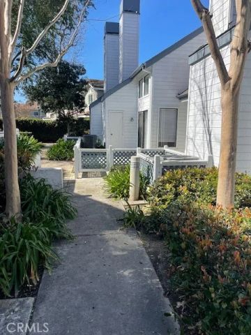 73 Fallingstar, Irvine, CA 92614