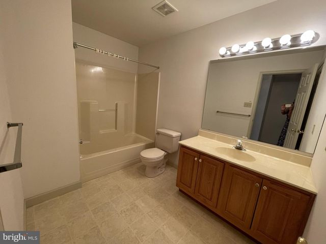 439 EPSILON DR, Wernersville, PA 19565