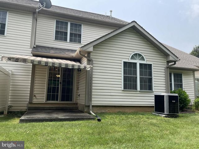 439 EPSILON DR, Wernersville, PA 19565