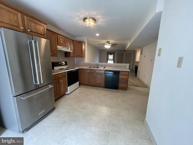 439 EPSILON DR, Wernersville, PA 19565