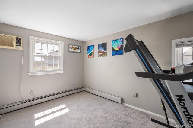 41 Andrew Lane, Levittown, NY 11756