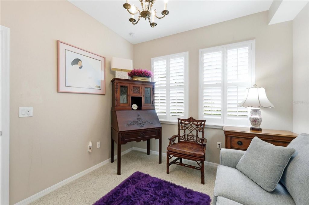 Image 35 of property listing at 23160 BANBURY WAY 102, Venice, FL 34293
