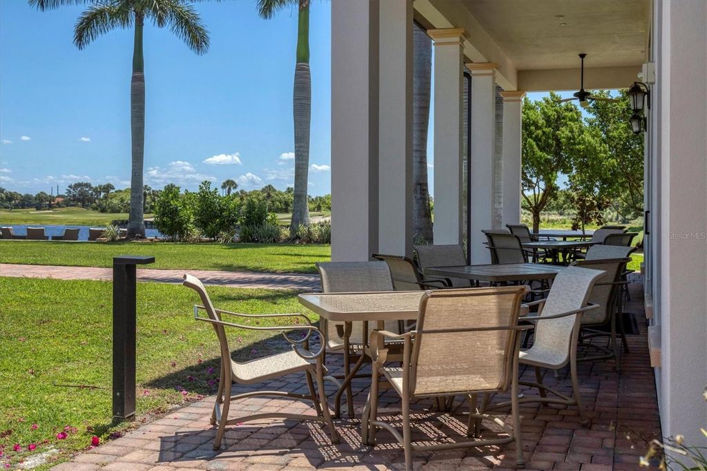 Image 49 of property listing at 23160 BANBURY WAY 102, Venice, FL 34293