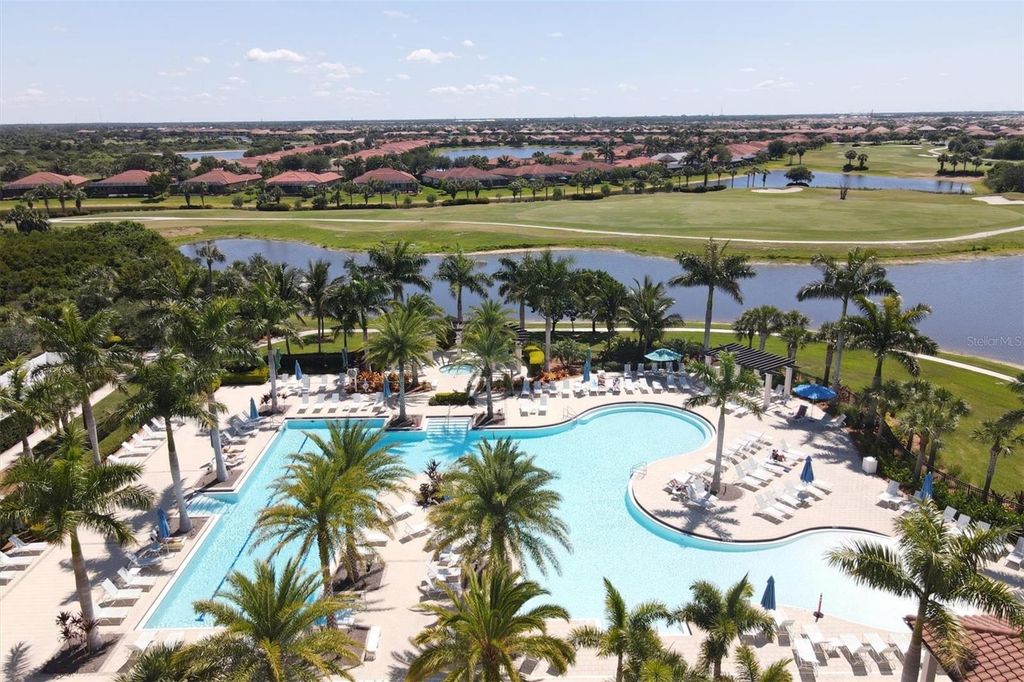 Image 51 of property listing at 23160 BANBURY WAY 102, Venice, FL 34293