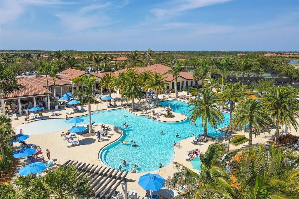 Image 56 of property listing at 23160 BANBURY WAY 102, Venice, FL 34293