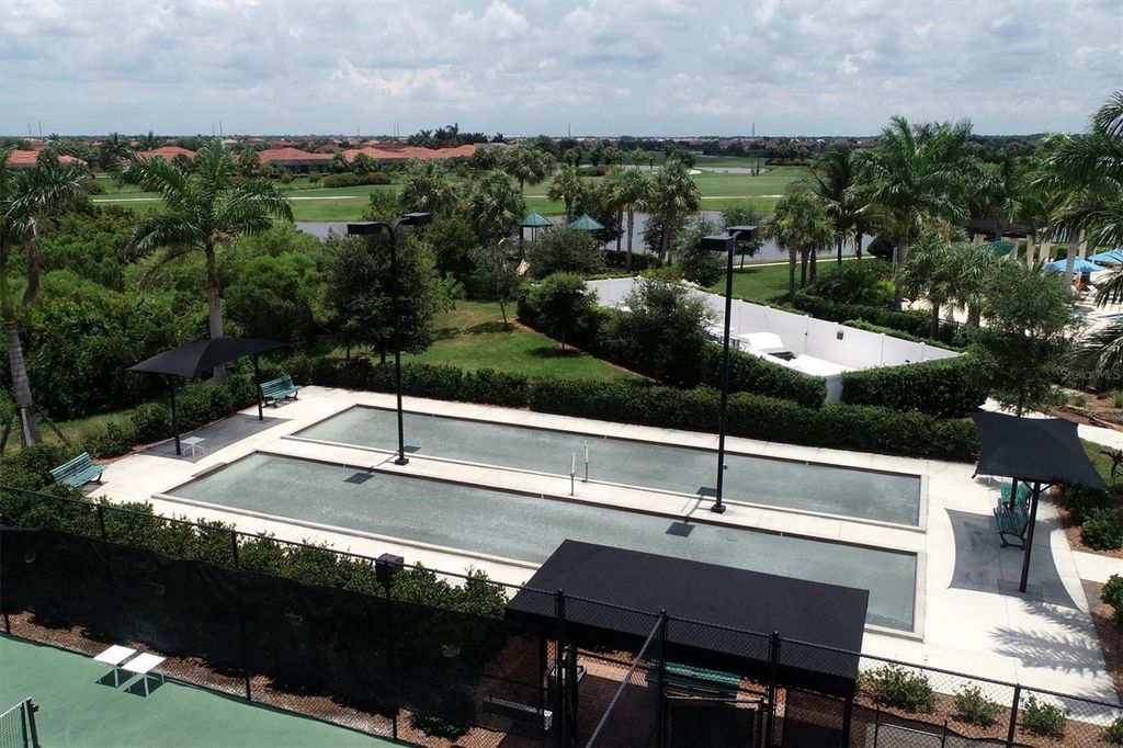 Image 70 of property listing at 23160 BANBURY WAY 102, Venice, FL 34293