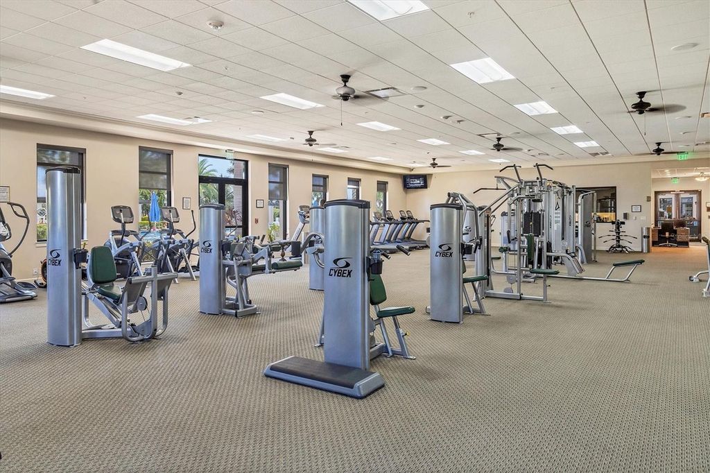 Image 73 of property listing at 23160 BANBURY WAY 102, Venice, FL 34293
