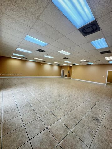 2675 NW 207th St A, Miami Gardens, FL 33056