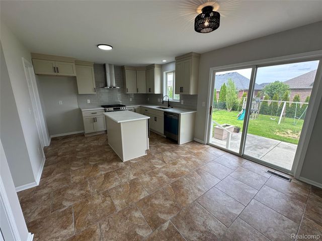 56602 Winding Creek Drive, Macomb Township, MI 48042