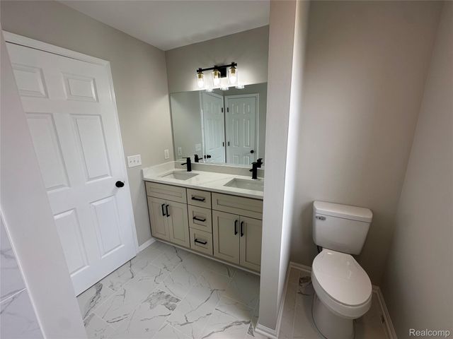 56602 Winding Creek Drive, Macomb Township, MI 48042