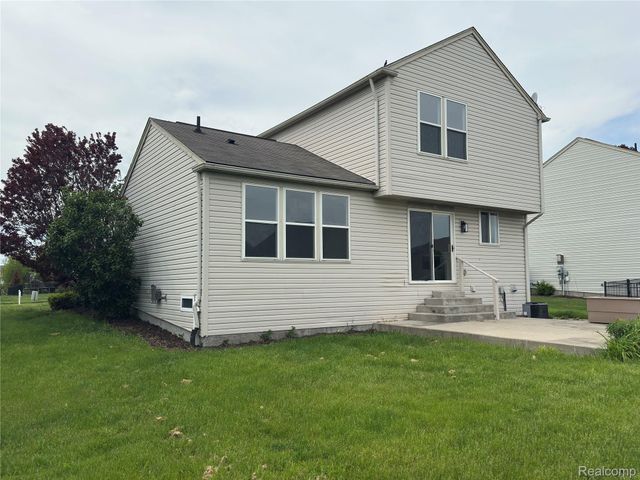 56602 Winding Creek Drive, Macomb Township, MI 48042