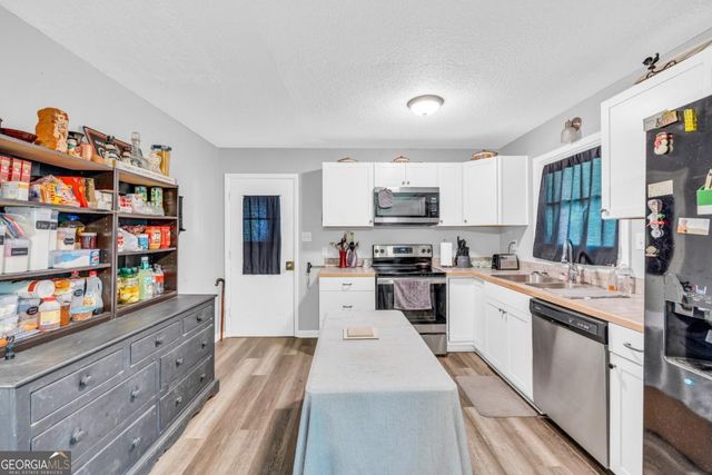 9 Poplar Street, Toccoa, GA 30577