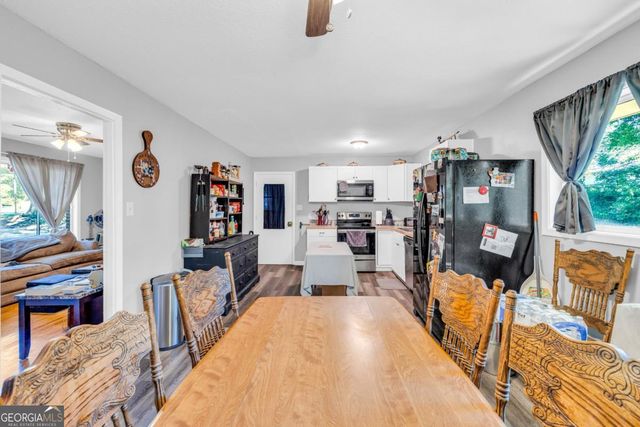 9 Poplar Street, Toccoa, GA 30577