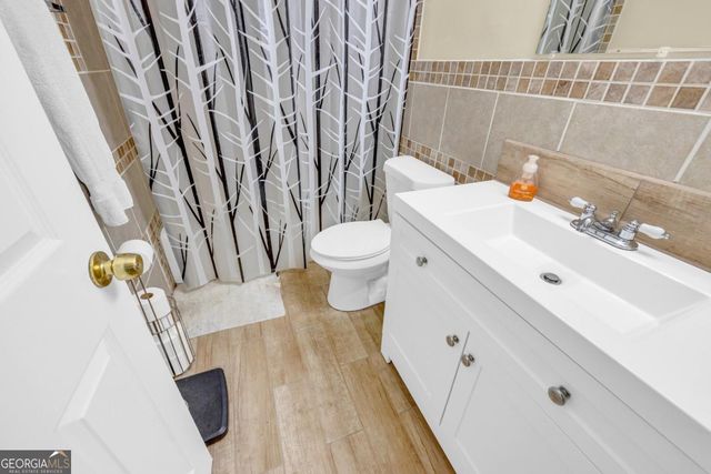 9 Poplar Street, Toccoa, GA 30577