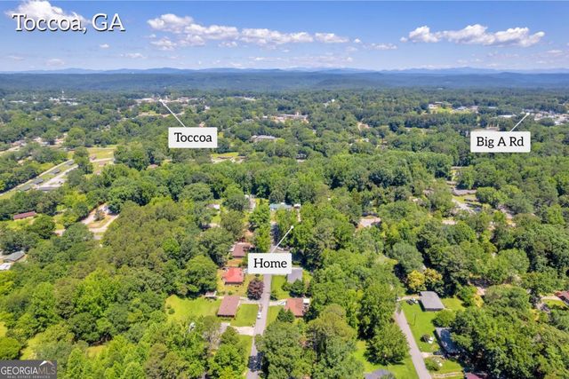 9 Poplar Street, Toccoa, GA 30577