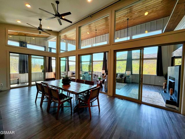 3343 Summit Trails Drive, Sevierville, TN 37862