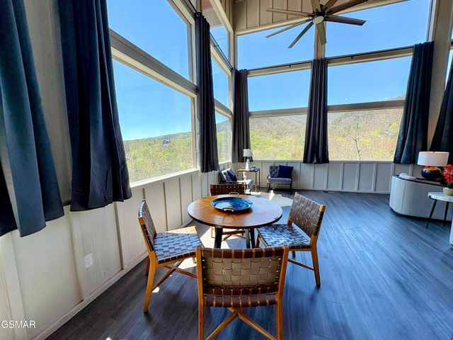 3343 Summit Trails Drive, Sevierville, TN 37862