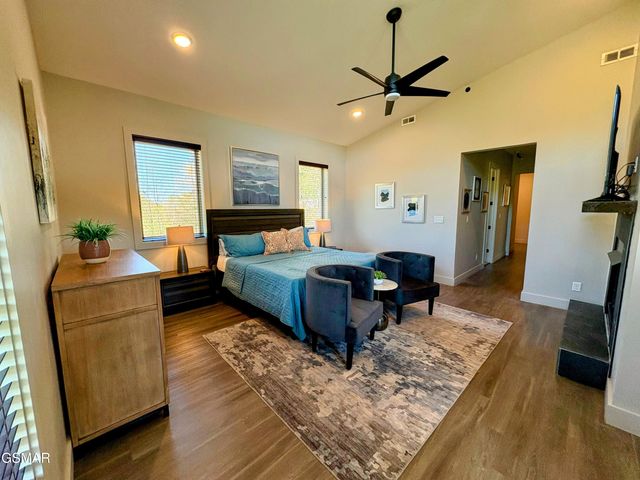 3343 Summit Trails Drive, Sevierville, TN 37862