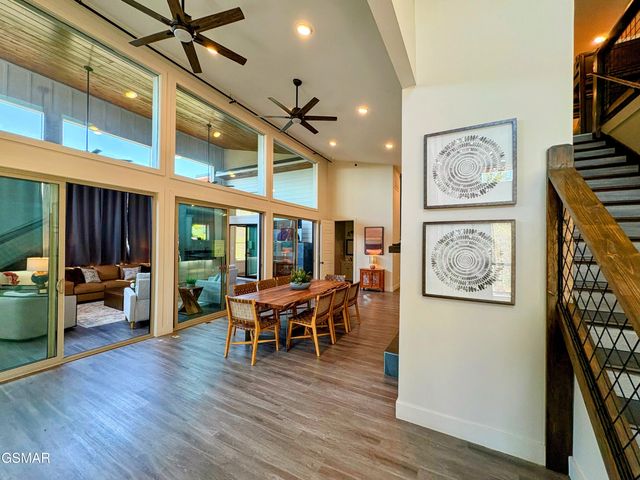 3343 Summit Trails Drive, Sevierville, TN 37862