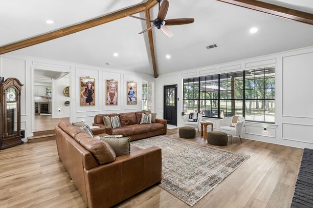119 Seminole Drive, Trophy Club, TX 76262