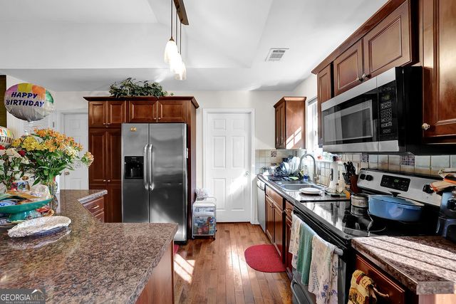 108 Jennifer Lane NW, Lilburn, GA 30047