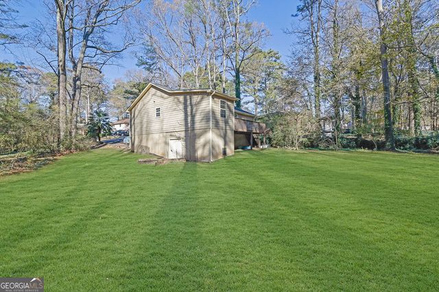 108 Jennifer Lane NW, Lilburn, GA 30047