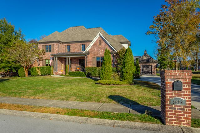 8659 Rambling Rose Drive, Ooltewah, TN 37363