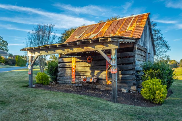 8659 Rambling Rose Drive, Ooltewah, TN 37363