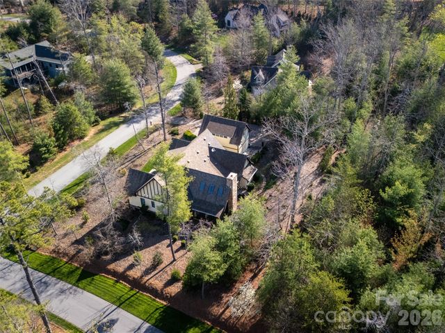 75 Chauncey Circle, Asheville, NC 28803