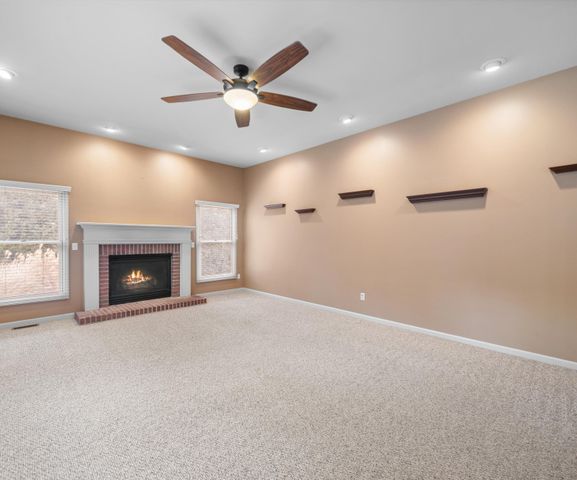 350 Huntington Drive, Saline, MI 48176