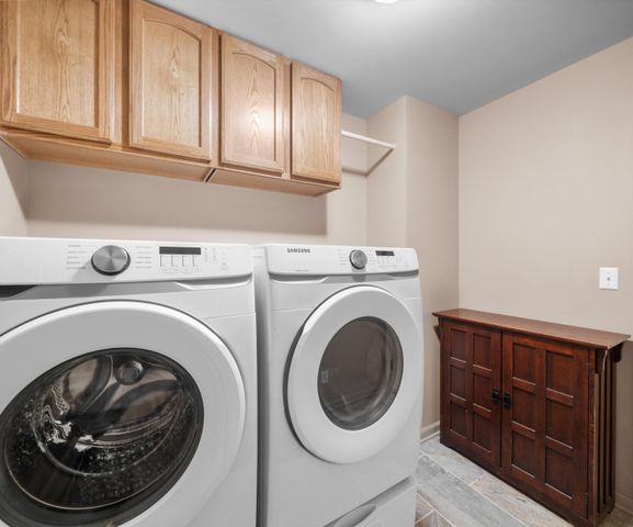 350 Huntington Drive, Saline, MI 48176