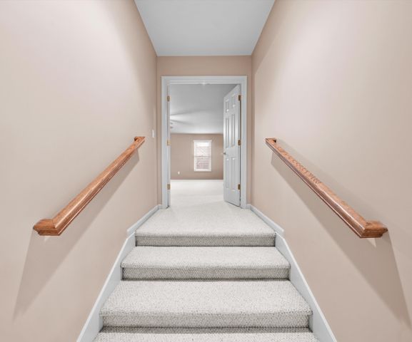 350 Huntington Drive, Saline, MI 48176