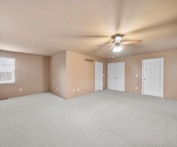 350 Huntington Drive, Saline, MI 48176