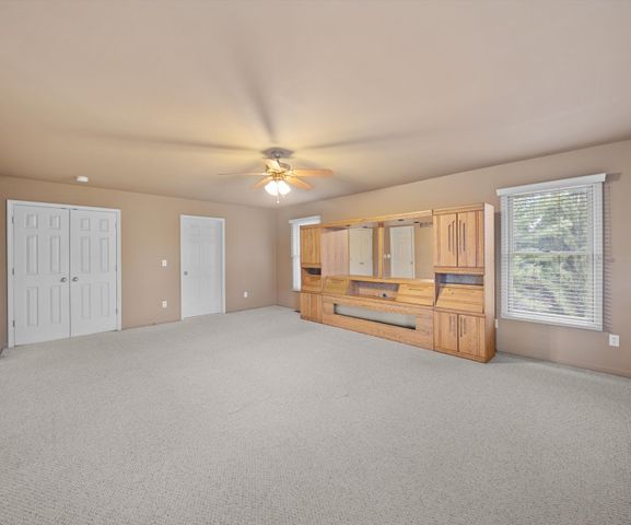 350 Huntington Drive, Saline, MI 48176