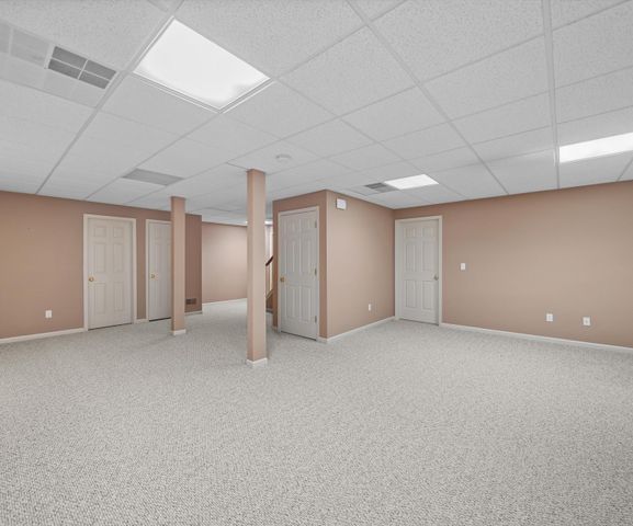 350 Huntington Drive, Saline, MI 48176