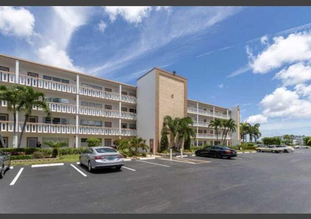 2053 Cornwall C, Boca Raton, FL 33434