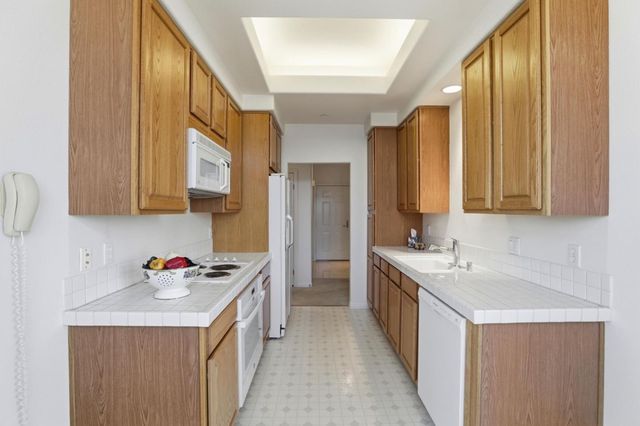 144 S 3rd Street 607, San Jose, CA 95112