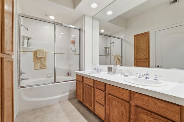 144 S 3rd Street 607, San Jose, CA 95112