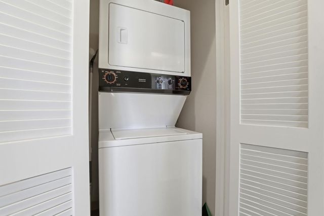 144 S 3rd Street 607, San Jose, CA 95112