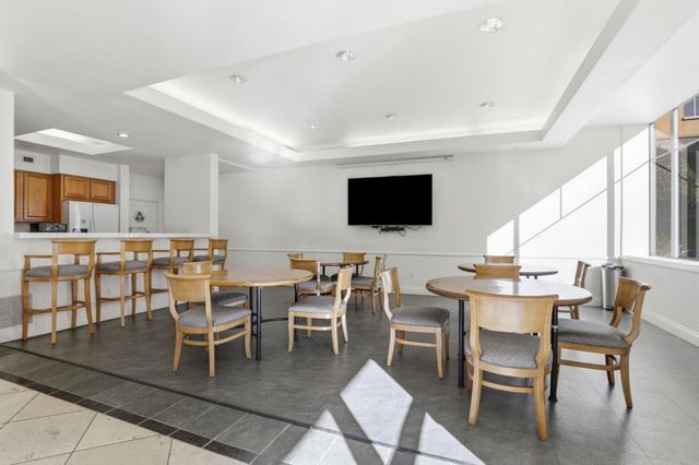 144 S 3rd Street 607, San Jose, CA 95112