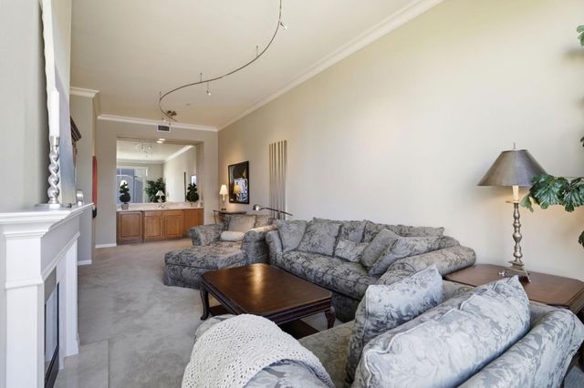 144 S 3rd Street 607, San Jose, CA 95112