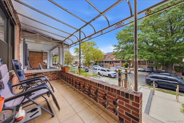 320 E 59th Street, Brooklyn, NY 11203