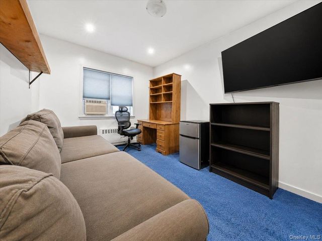 320 E 59th Street, Brooklyn, NY 11203