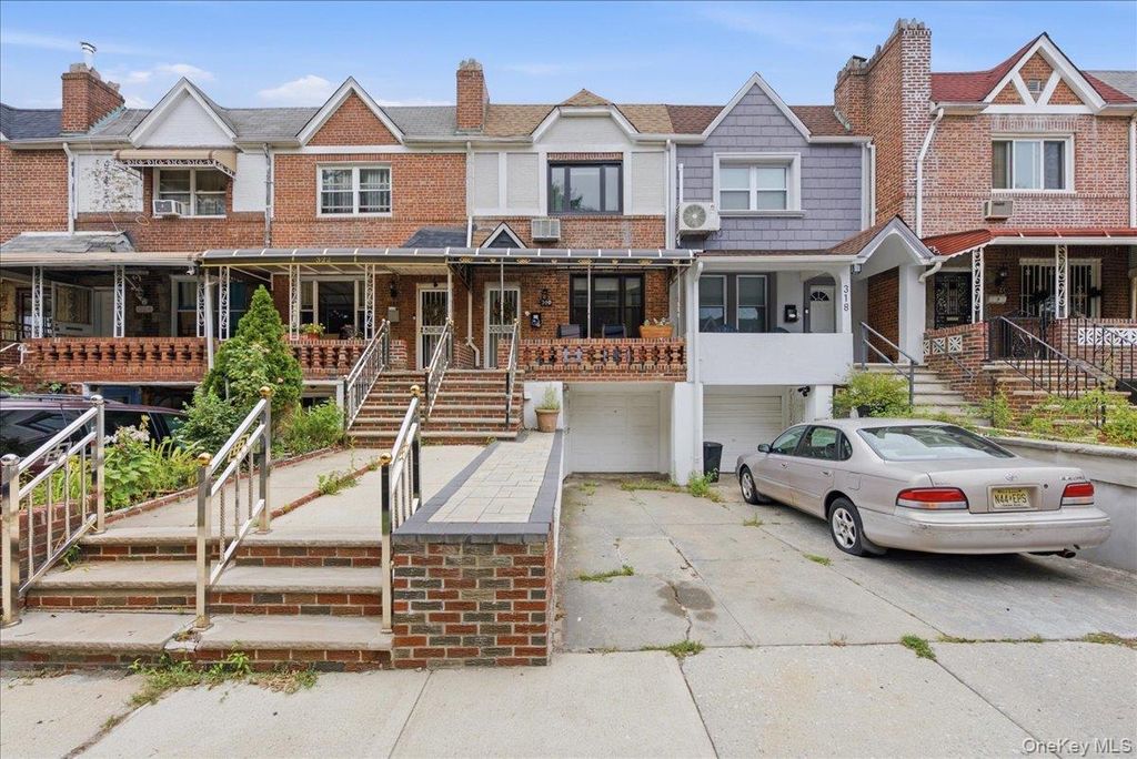 320 E 59th Street, Brooklyn, NY 11203