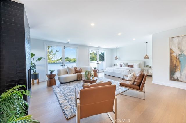 17153 Adlon Road, Encino, CA 91436