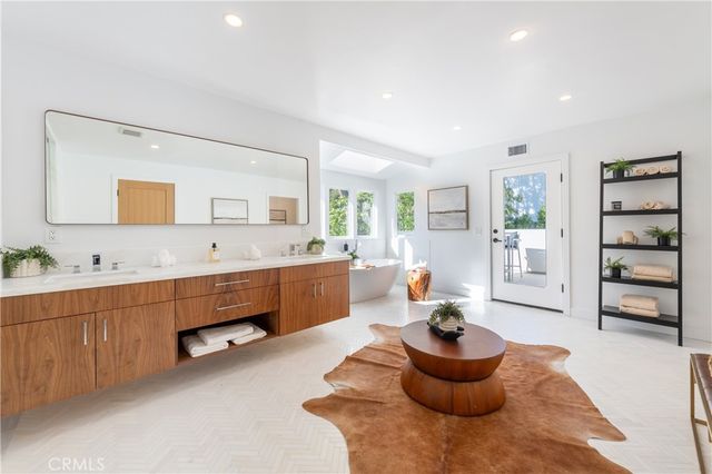 17153 Adlon Road, Encino, CA 91436