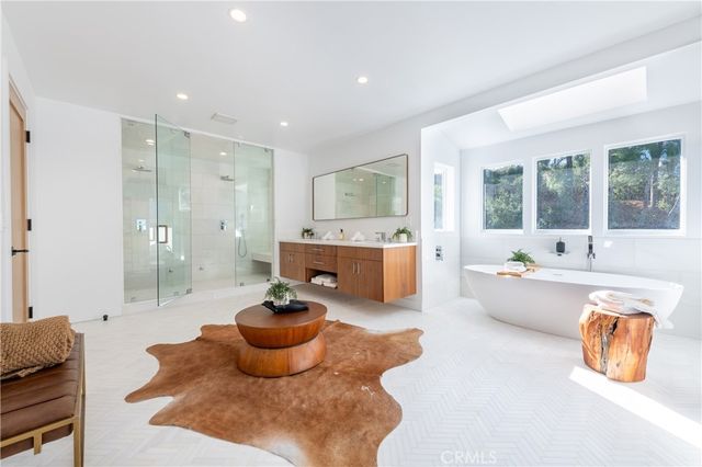 17153 Adlon Road, Encino, CA 91436