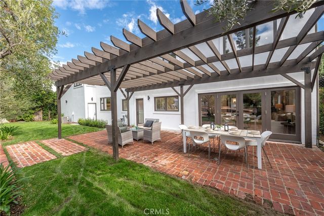 17153 Adlon Road, Encino, CA 91436